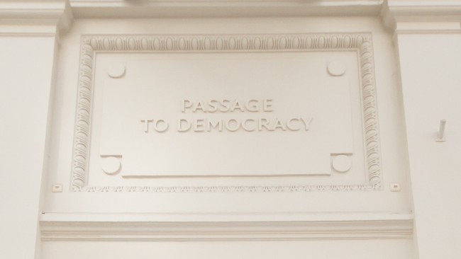 Entrance NIMD - Passage to Democracy